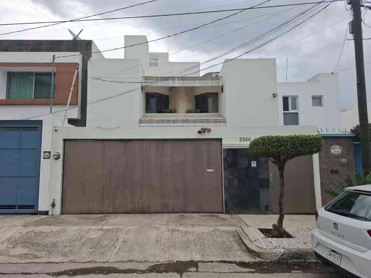 casa en venta salmon loma bonita zapopan jalisco pTmBDqF